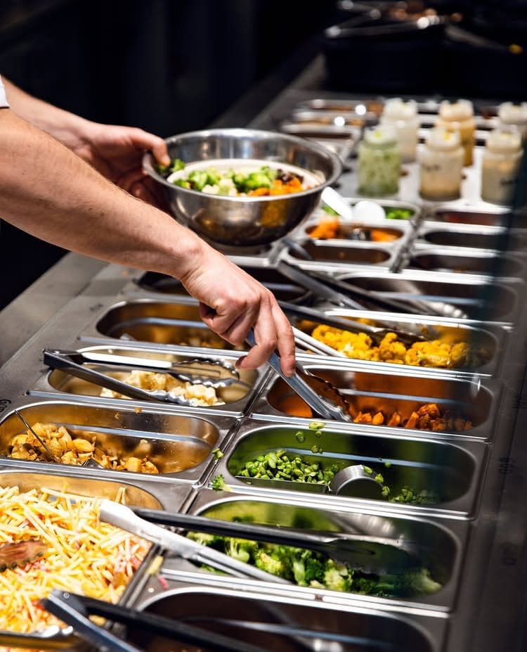 College Meal Plan Is More Expensive Than Groceries